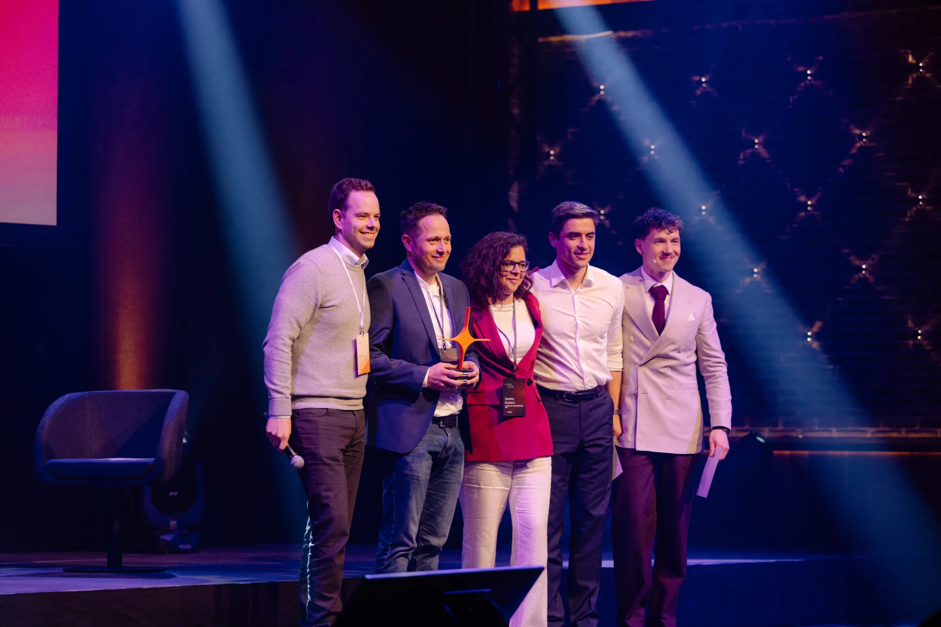 Matthias Schlotter receiving the Procurement Champion Award